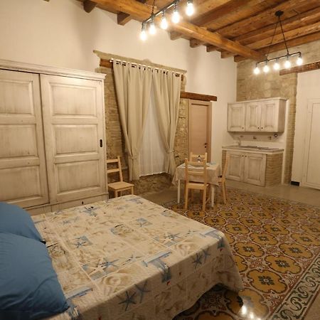 Antica Dimora Dell'Ammiraglio Aparthotel Licata Eksteriør bilde